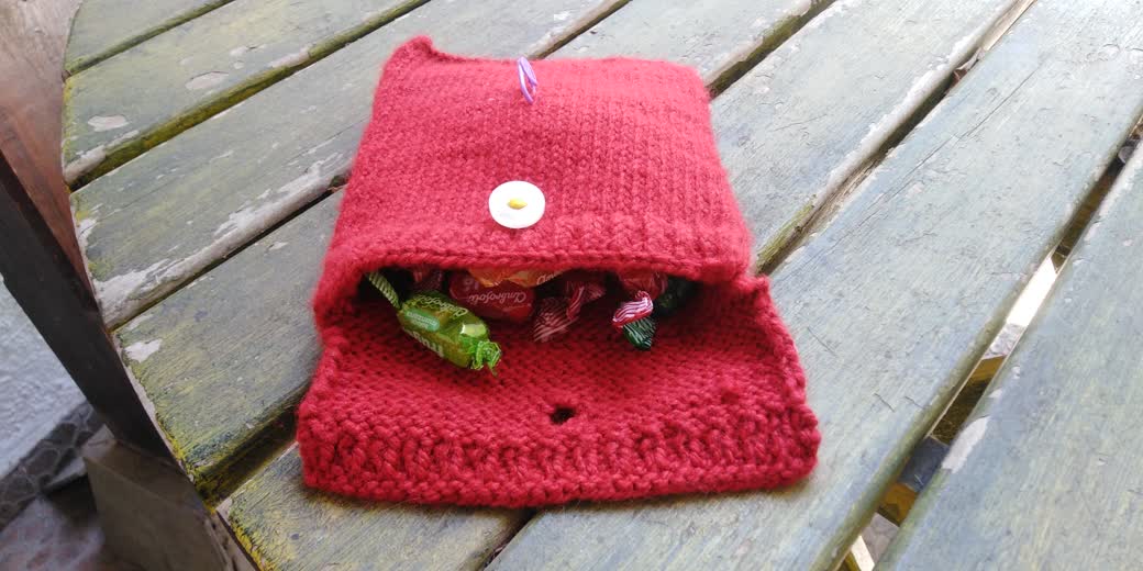 Red candy bag, now with candies!